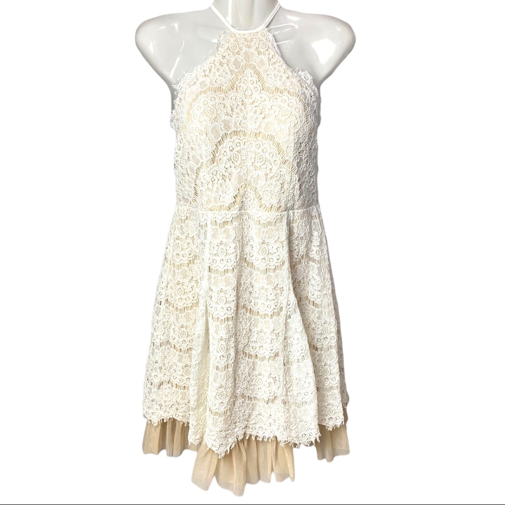 Trixxi | Ivory Lace Sleeveless Dress | Size Medium